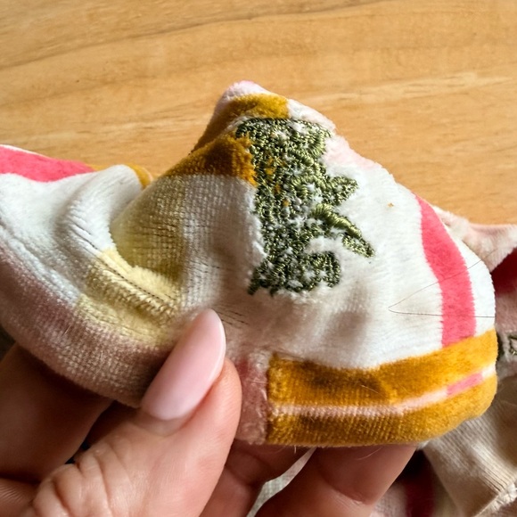 ✨ Juicy Couture Velour Dog Hoodie XS ✨ - Picture 6 of 9